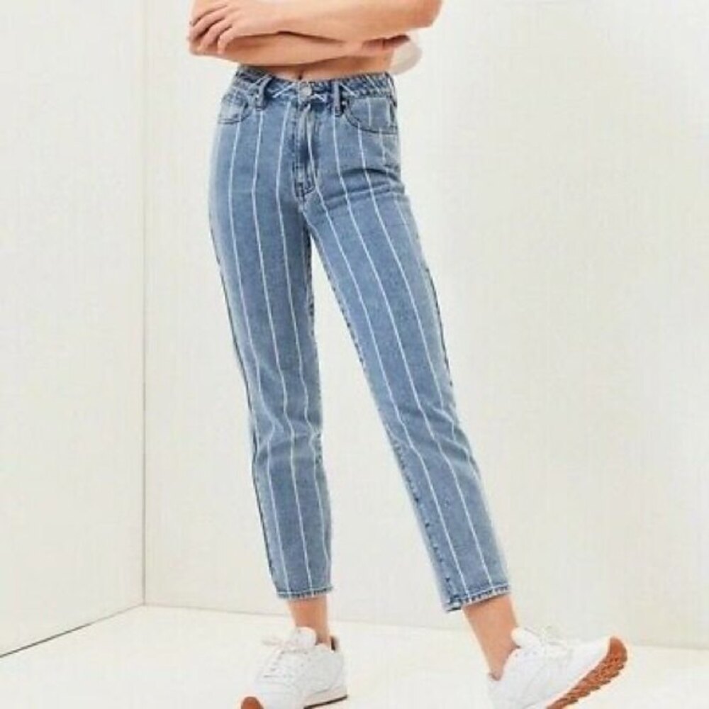 PacSun Window Pane Mom Jeans 25